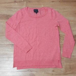 100% Merino wool pink sweater, size small